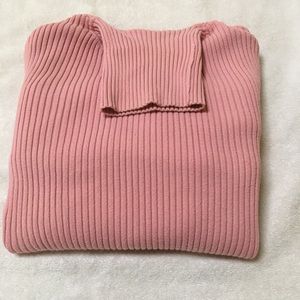 Pink turtle neck